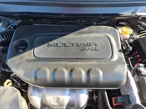 Used 2019 Jeep Cherokee Latitude w/ Popular Appearance Group FWD image 26