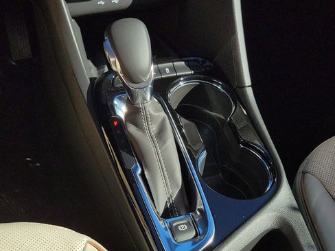 New 2026 Buick Encore GX Avenir w/ Avenir Technology Package image 32