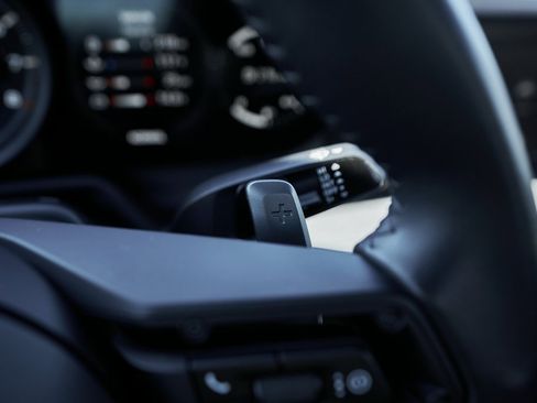 Used 2024 Porsche 911 Carrera S w/ Sport Package image 47