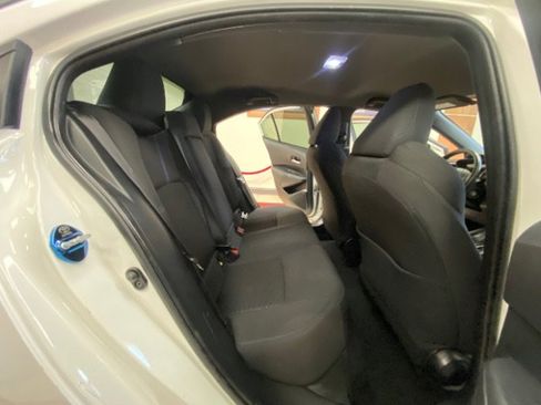 Used 2020 Toyota Corolla SE FWD image 12