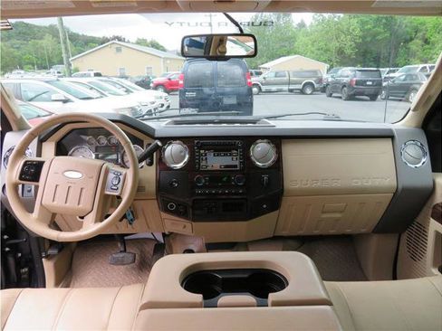 Used 2008 Ford F350 Lariat AWD/4WD image 7
