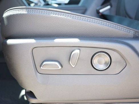 New 2025 GMC Sierra 2500 Denali w/ Denali Reserve Package image 18