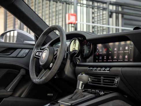 Certified 2024 Porsche 911 GT3 image 50