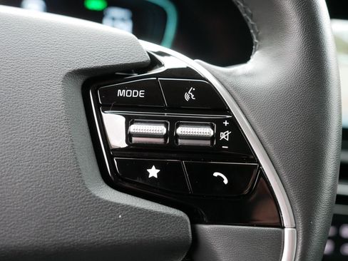 Certified 2023 Kia Niro EX w/ EX Cold Weather Package image 29