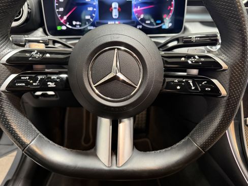 Used 2023 Mercedes-Benz C 300 Sedan image 16