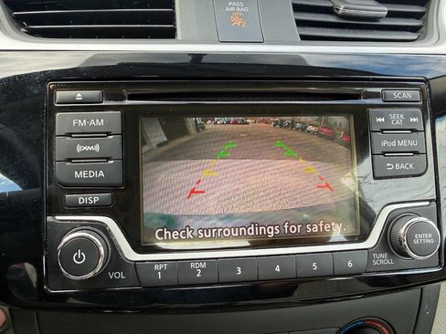 Used 2017 Nissan Sentra SV image 18