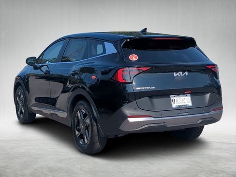 New 2026 Kia Sportage LX image 5