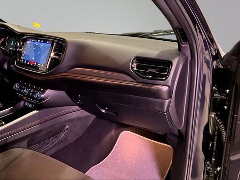 Used 2025 Dodge Durango GT AWD/4WD image 26