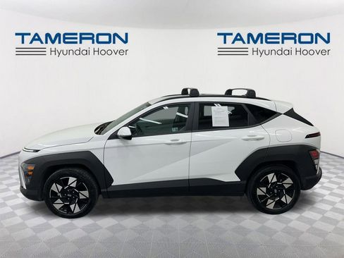 Used 2024 Hyundai Kona SEL w/ Convenience Package image 2