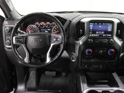 Used 2019 Chevrolet Silverado 1500 RST w/ All-Star Edition image 2