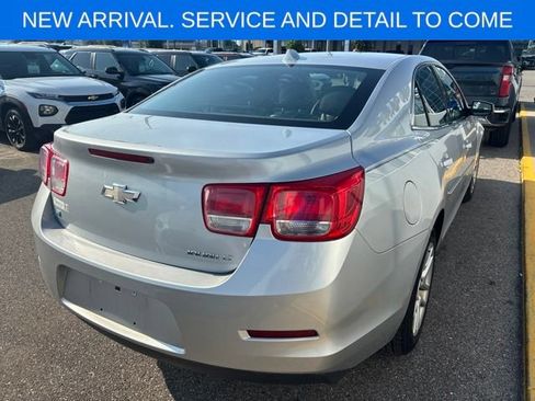 Used 2014 Chevrolet Malibu LT w/ Power Convenience Package FWD image 9