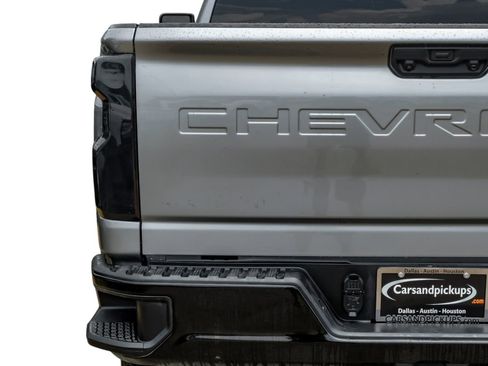 Used 2026 Chevrolet Silverado 2500 Custom w/ Custom Convenience Package AWD/4WD image 50