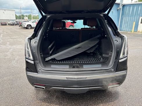 Used 2024 Cadillac XT5 Sportv w/ Technology Package AWD/4WD image 23