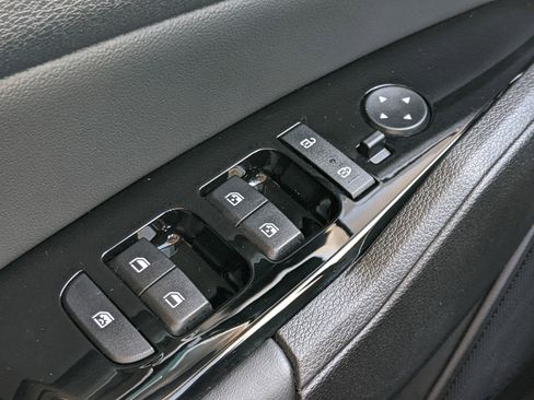 Certified 2024 Kia Sportage SX image 20