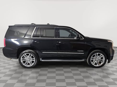 Used 2020 GMC Yukon SLT w/ Premium Edition RWD image 9
