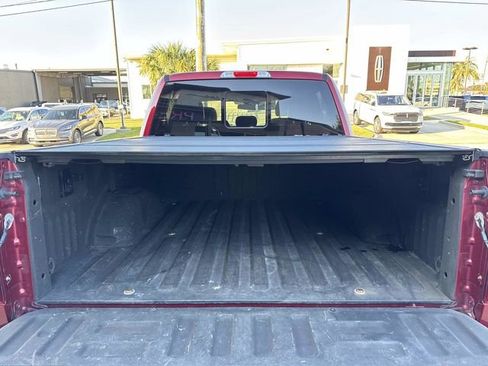 Used 2015 Ford F150 Platinum w/ Equipment Group 701A Luxury image 10