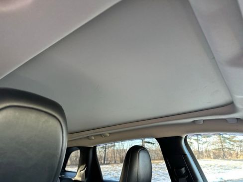 Used 2014 Jeep Cherokee Limited w/ Technology Group image 25