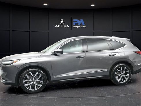 Used 2023 Acura MDX SH-AWD w/ Technology Package image 21