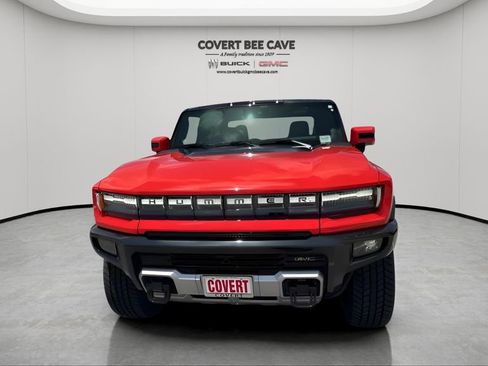 New 2025 GMC Hummer EV 2X w/ LPO, Dark Essentials Package image 7