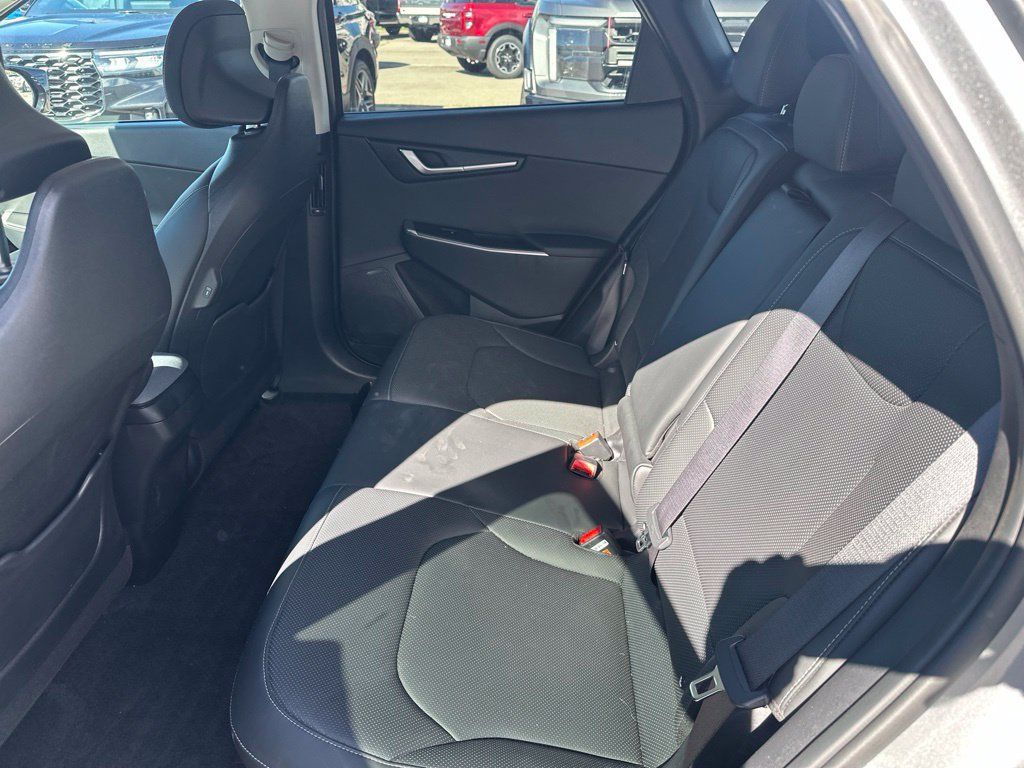 Used 2023 Kia EV6 Wind w/ Wind Technology Package AWD/4WD image 19