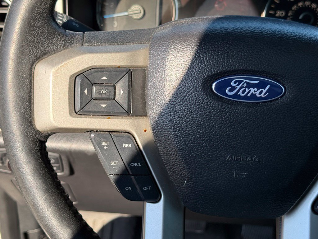 Used 2019 Ford F150 Lariat w/ Equipment Group 502A Luxury AWD/4WD image 17