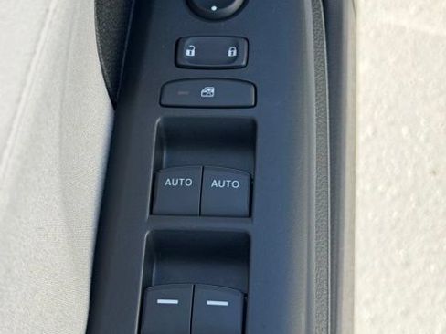 Certified 2022 Honda Insight EX image 21
