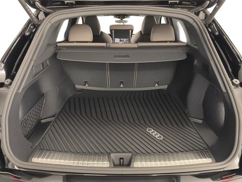 New 2025 Audi Q5 Premium Plus image 13