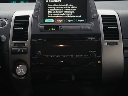 Used 2007 Toyota Prius Touring FWD image 16