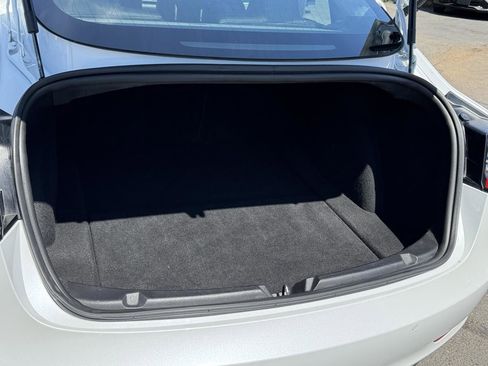 Used 2020 Tesla Model 3 Performance image 11