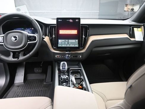 New 2026 Volvo XC60 B5 Plus w/ Protection Package Premier image 9