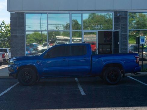 Used 2026 Nissan Frontier SV w/ All-Weather Content Package AWD/4WD image 5