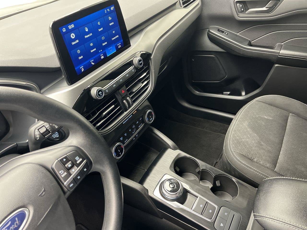 Used 2025 Ford Escape Active AWD/4WD image 16