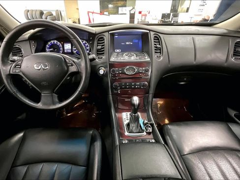 Used 2017 INFINITI QX50 AWD w/ Premium Plus Package image 16