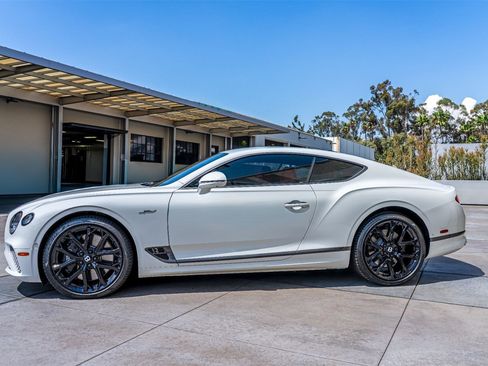 Used 2024 Bentley Continental GT Speed image 20