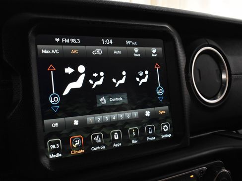 Used 2020 Jeep Wrangler Unlimited Sahara w/ Dual Top Group image 14