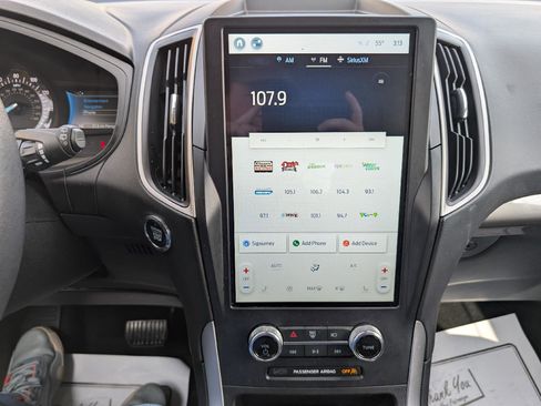 Used 2024 Ford Edge SEL image 24