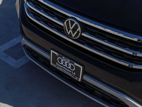 Used 2020 Volkswagen Atlas Cross Sport S FWD image 7