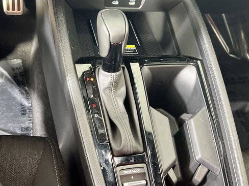 Used 2025 Honda Accord Sport image 15