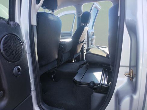 Used 2004 Dodge Ram 1500 Truck SLT w/ Sport Appearance Group image 16