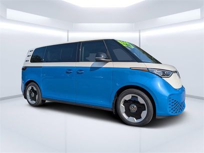 New 2025 Volkswagen ID. Buzz Pro S Plus