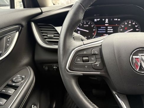 Certified 2023 Buick Envision Essence image 26