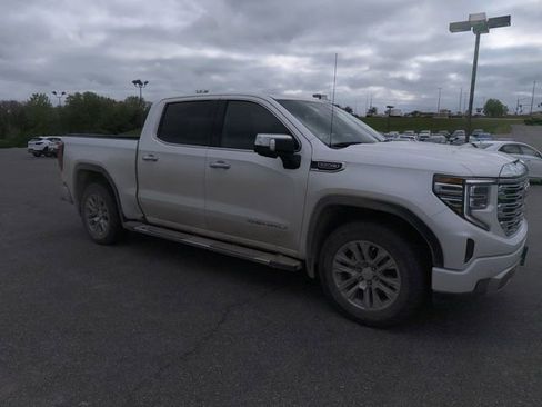 Used 2024 GMC Sierra 1500 Denali w/ Technology Package image 8