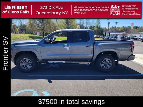 New 2025 Nissan Frontier SV image 8