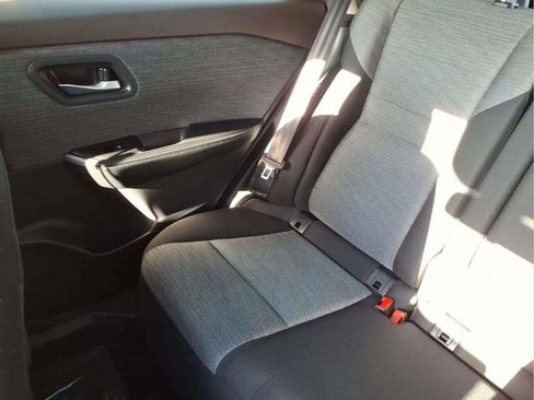 Certified 2023 Nissan Rogue SV image 16