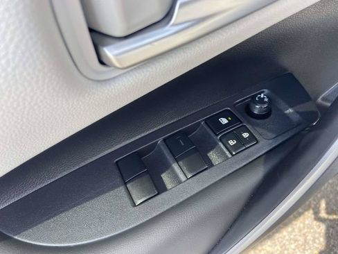 Used 2024 Toyota Corolla SE FWD image 15