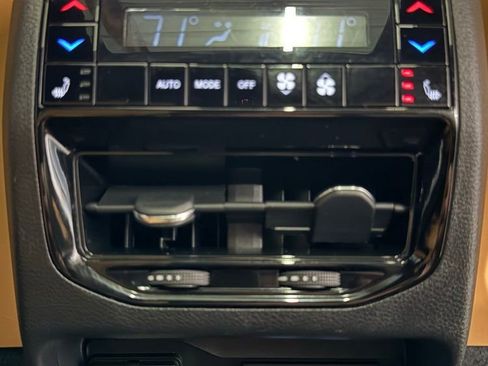 Used 2023 Jeep Grand Cherokee L Summit w/ Advanced Protech Group IV image 52