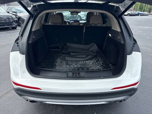 Used 2023 Lincoln Corsair AWD w/ Equipment Group 101A image 13