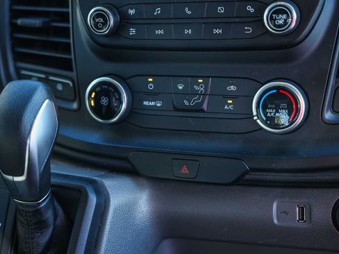 Used 2024 Ford Transit 250 Low Roof w/ Exterior Upgrade Package image 19