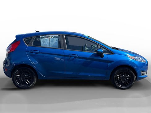Used 2019 Ford Fiesta SE FWD image 6