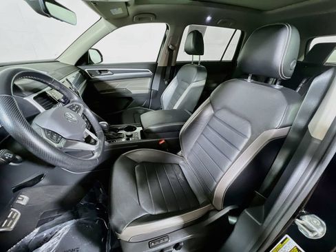 Used 2022 Volkswagen Atlas SEL Premium AWD/4WD image 19